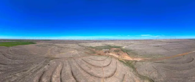 a view of an ocean beach