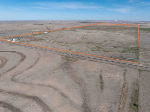 $3,658,500 | 813 Ac, Follett, TX 79034