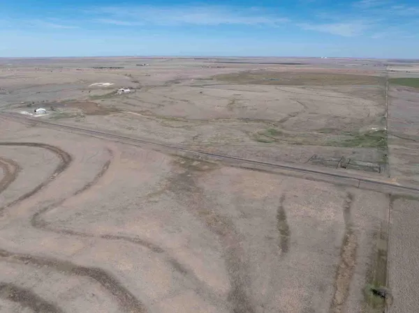 $3,658,500 | 813 Ac, Follett, TX 79034