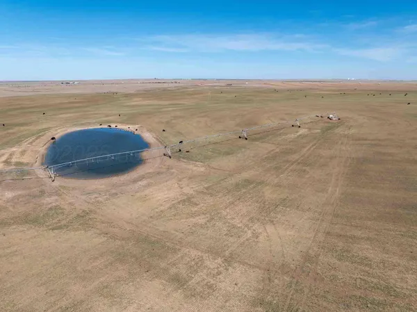 $3,658,500 | 813 Ac, Follett, TX 79034