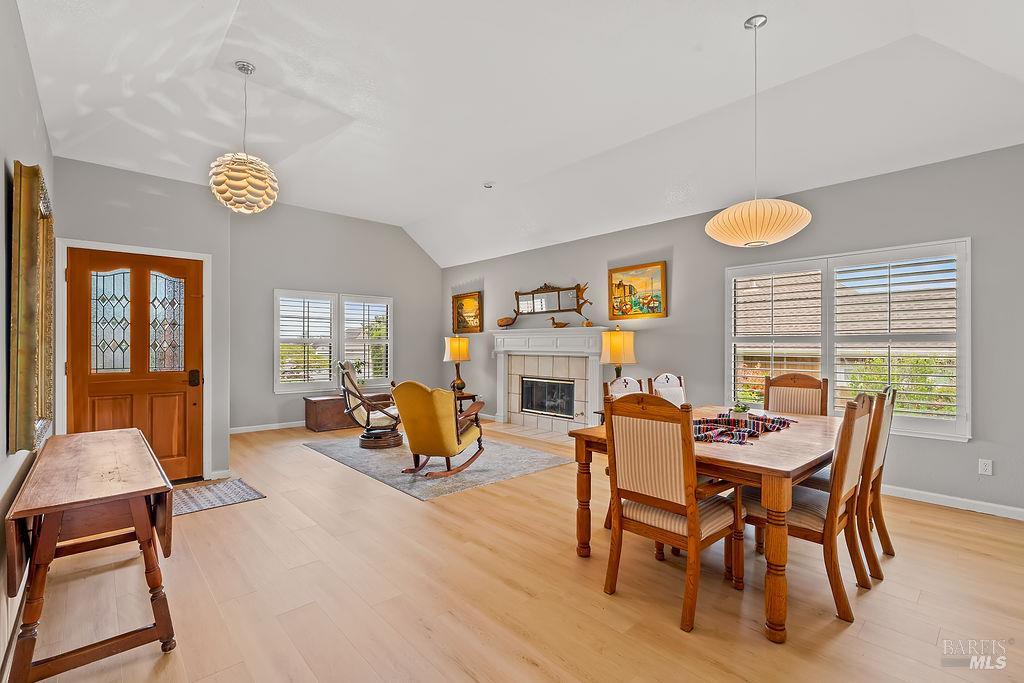 6287 Meadowbreeze Court Santa Rosa, CA 95409 - Photo 8 of 62