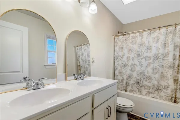 $299,000 | 1058 Old Indian Road, Brodnax, VA 23920