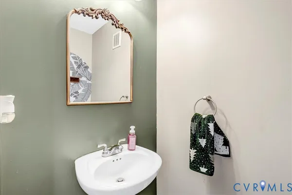 $299,000 | 1058 Old Indian Road, Brodnax, VA 23920