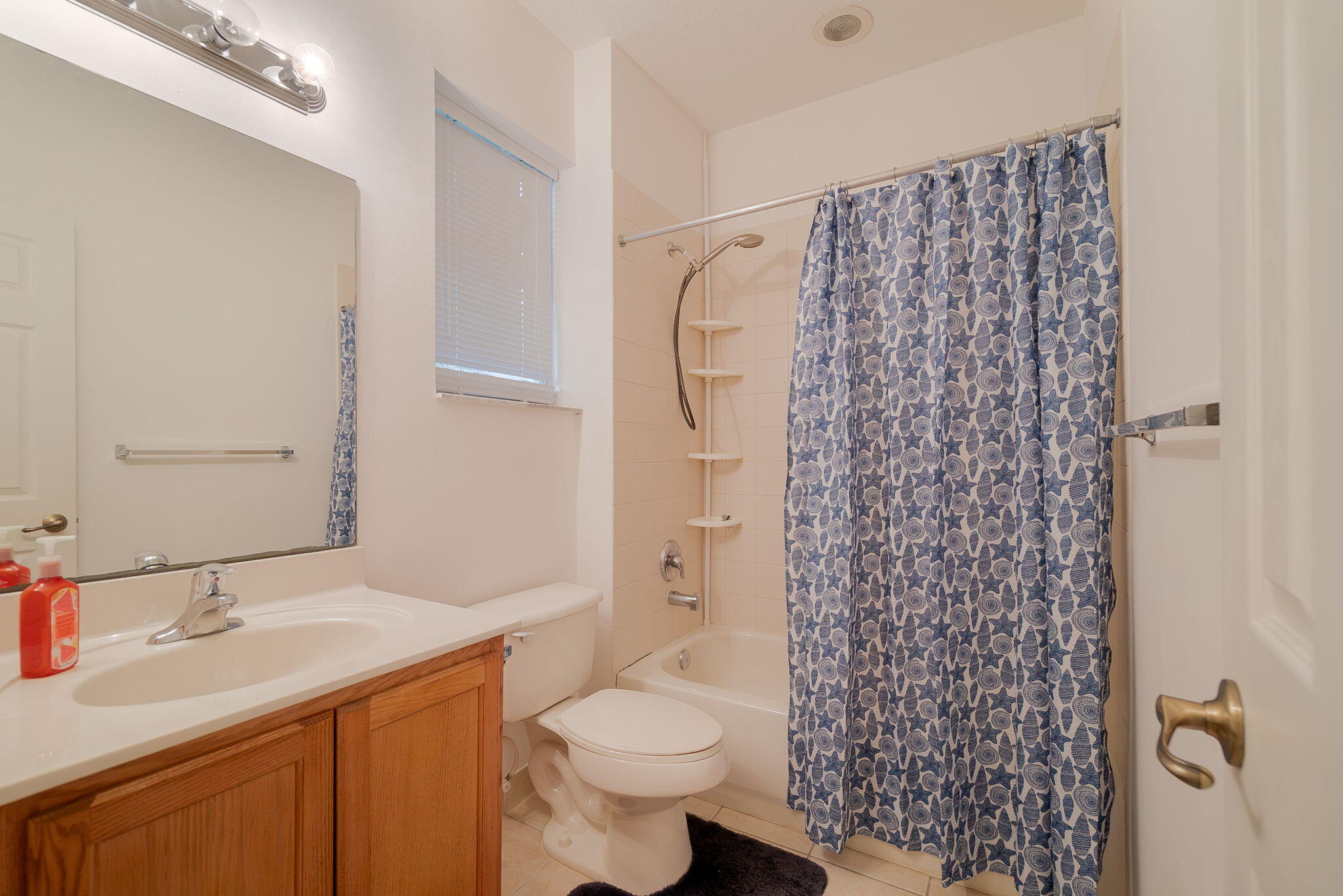 3079 Laurel Ridge Circle Riviera Beach, FL 33404 - Photo 16 of 22 16-web-or-mls-DSC04484-Enhanced-NR