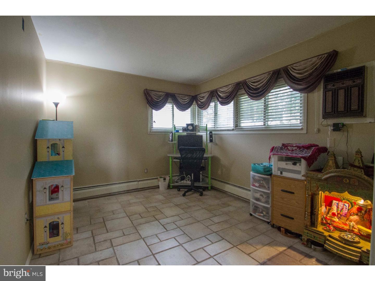 17 Hydrangea Road Levittown, PA 19056 - Photo 15 of 18 Bedroom 4