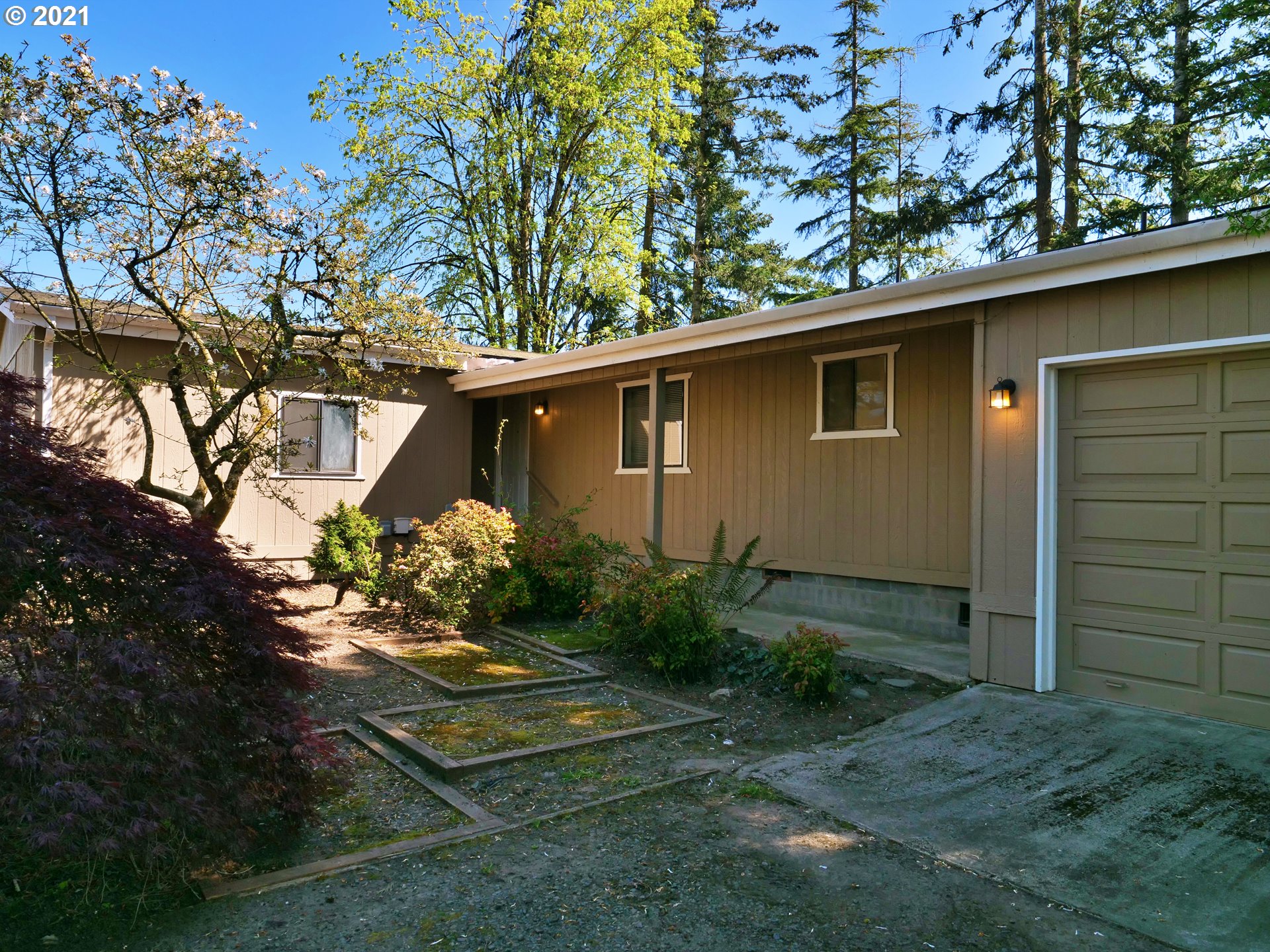28070 South Cramer Road Canby, OR 97013 - Photo 2 of 17