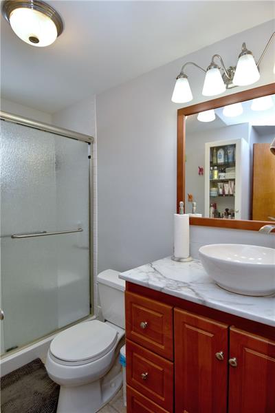1529 Anderson Road Pittsburgh, PA 15209 - Photo 11 of 24