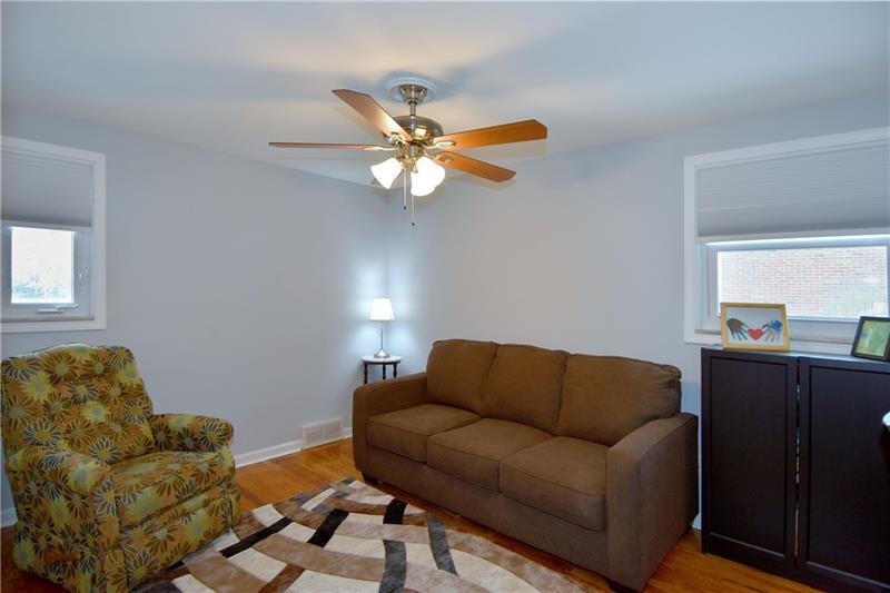 1529 Anderson Road Pittsburgh, PA 15209 - Photo 12 of 24