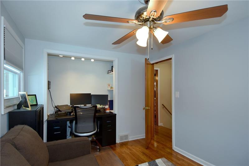 1529 Anderson Road Pittsburgh, PA 15209 - Photo 13 of 24