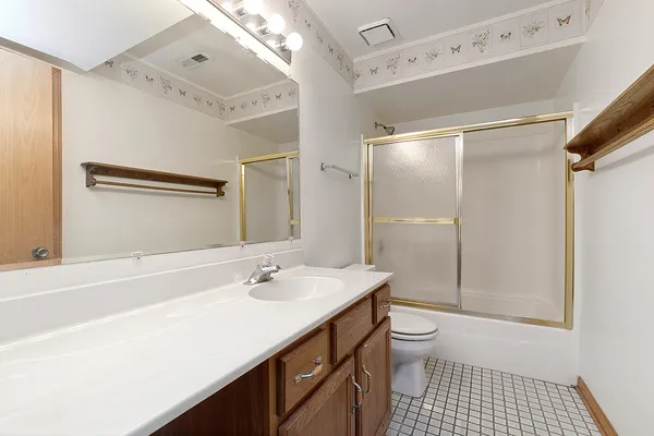 $250,000 | 10291 Cambridge Drive, Mokena, IL 60448