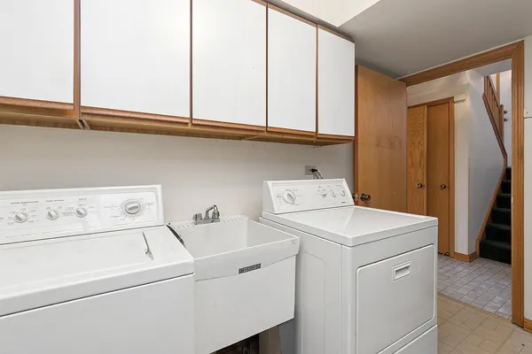 $250,000 | 10291 Cambridge Drive, Mokena, IL 60448