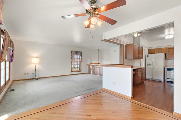 $250,000 | 10291 Cambridge Drive, Mokena, IL 60448