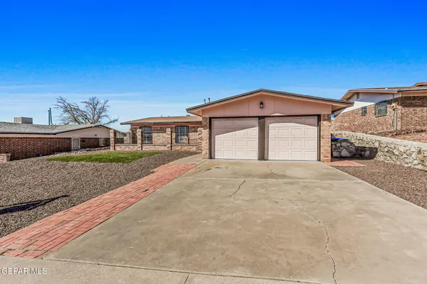 $235,000 | 701 Centennial Drive, El Paso, TX 79912