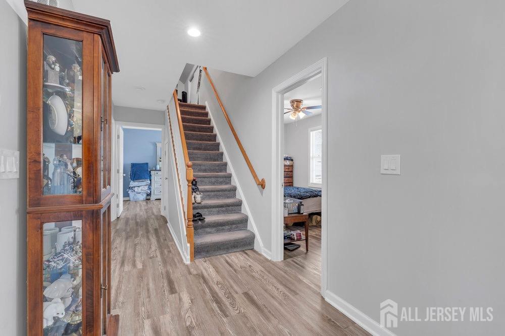 33 Altamont Road Edison, NJ 08817 - Photo 27 of 37