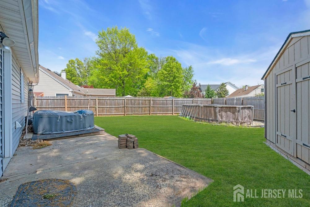33 Altamont Road Edison, NJ 08817 - Photo 32 of 37