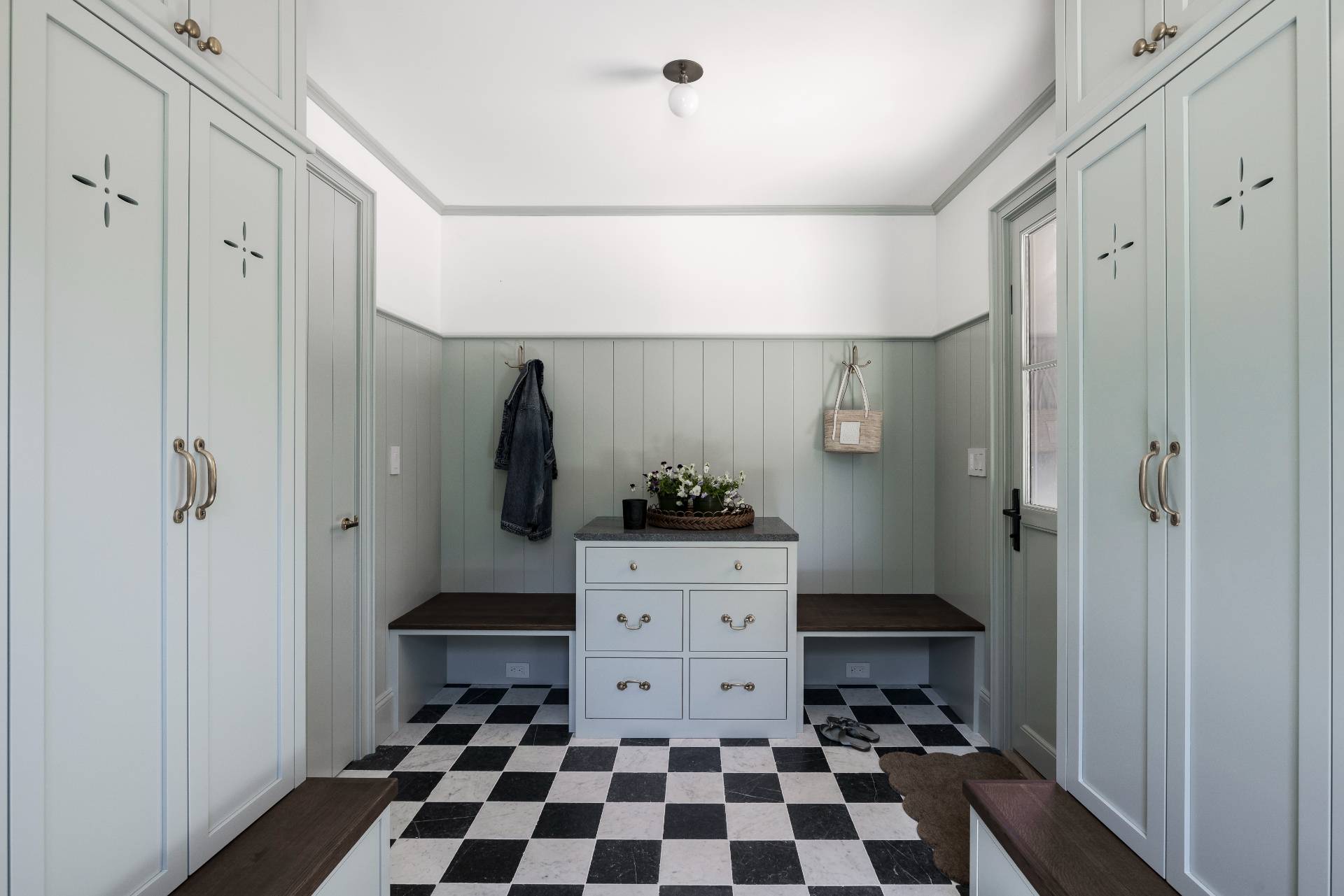 755 Springs Fireplace Road East Hampton, NY 11937 - Photo 29 of 40