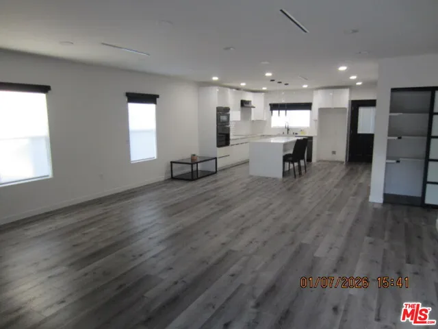 $4,300 | 14013 Bessemer Street, Van Nuys, CA 91401