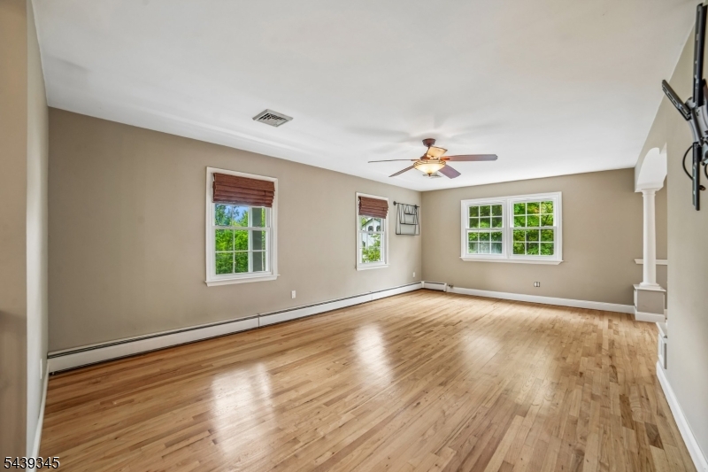 87 Reinman Road Warren, NJ 07059 - Photo 2 of 43