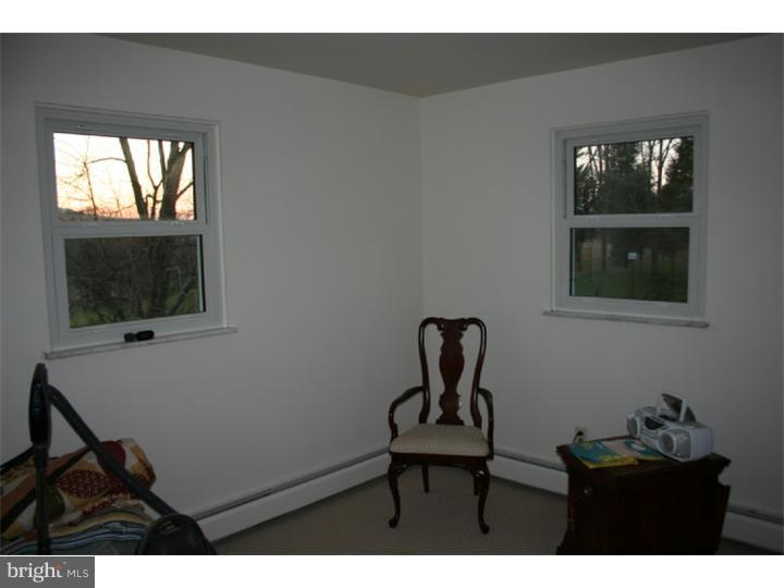 1405 Unionville Road Pottstown, PA 19465 - Photo 18 of 24 Gallery Image 18