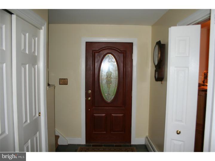 1405 Unionville Road Pottstown, PA 19465 - Photo 3 of 24 Gallery Image 3