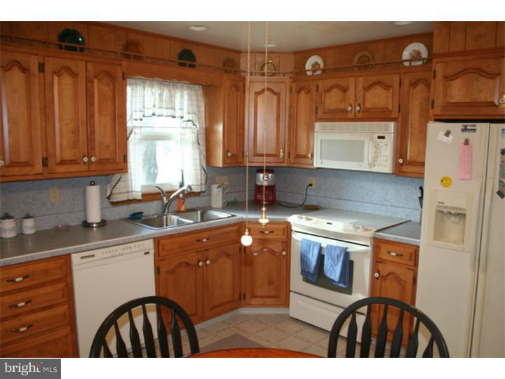 1405 Unionville Road Pottstown, PA 19465 - Photo 4 of 24 Gallery Image 4