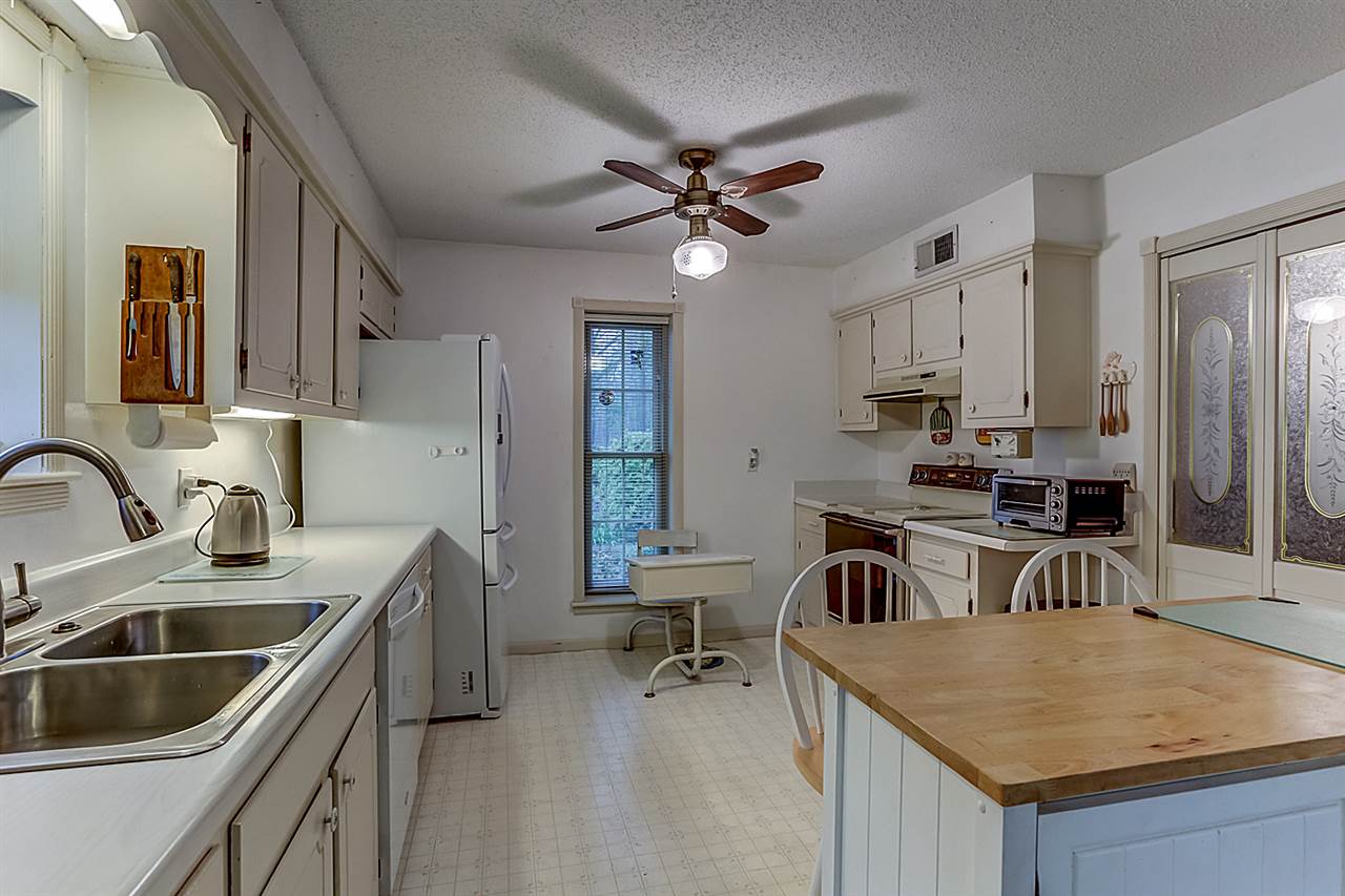 4100 Canada Road Lakeland, TN 38002 - Photo 11 of 25 Gallery Image 11