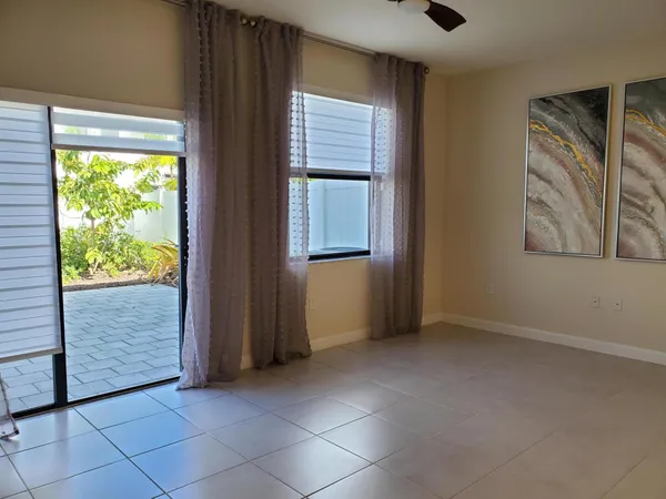 $3,100 | 3391 West 106th Terrace, Hialeah, FL 33018