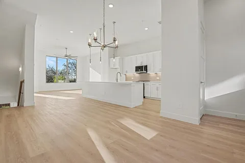 $479,900 | 13351 Goodland Street, Unit 205, Farmers Branch, TX 75234
