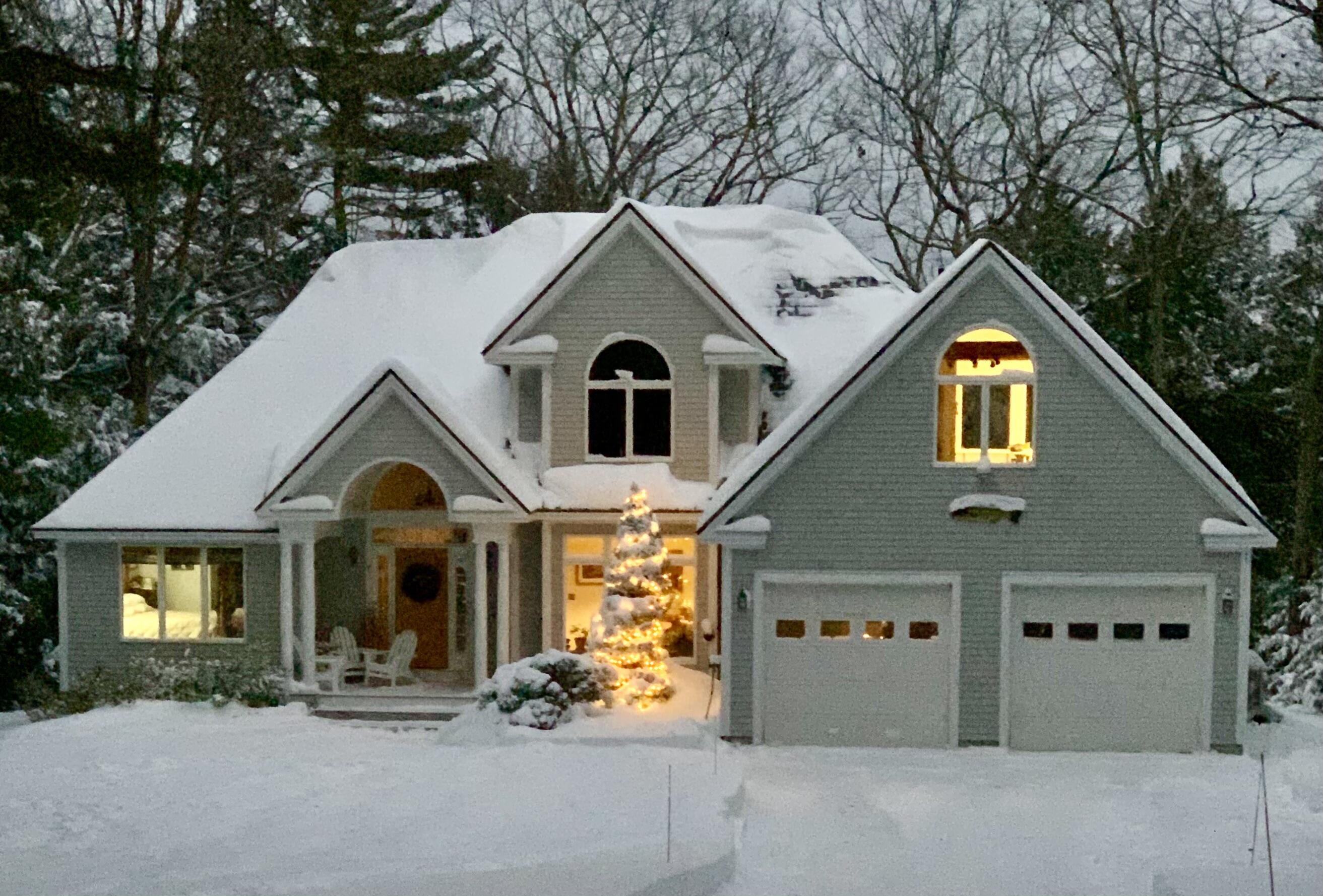 35 West Chops Point Road Bath, ME 04530 - Photo 79 of 82 Christmas