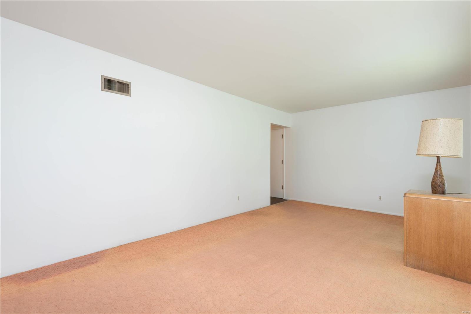 3125 Yaeger Road St. Louis, MO 63129 - Photo 6 of 49 Gallery Image 6