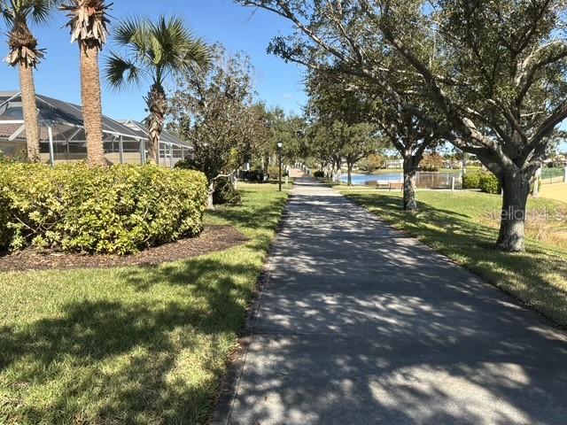 5651 Modena Place Sarasota, FL 34238 - Photo 22 of 33