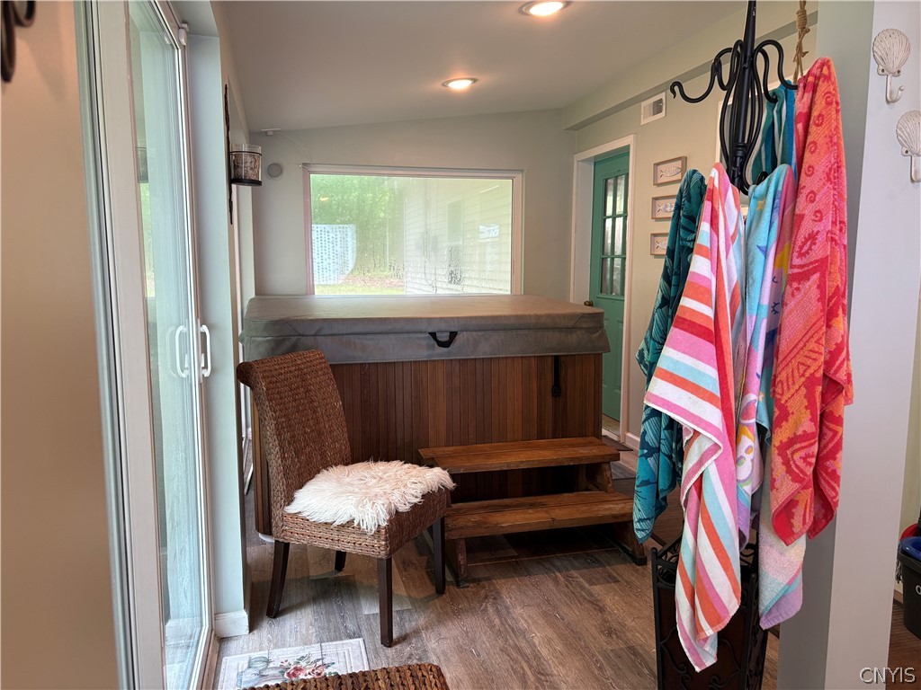 100 Lockhaven Beach Road Scriba, NY 13126 - Photo 9 of 50