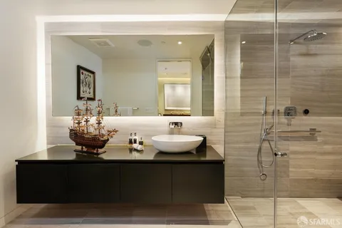 $19,900,000 | 2833 Vallejo Street, San Francisco, CA 94123