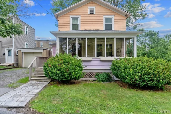 $249,900 | 102 West Elm Street, Manlius, NY 13066