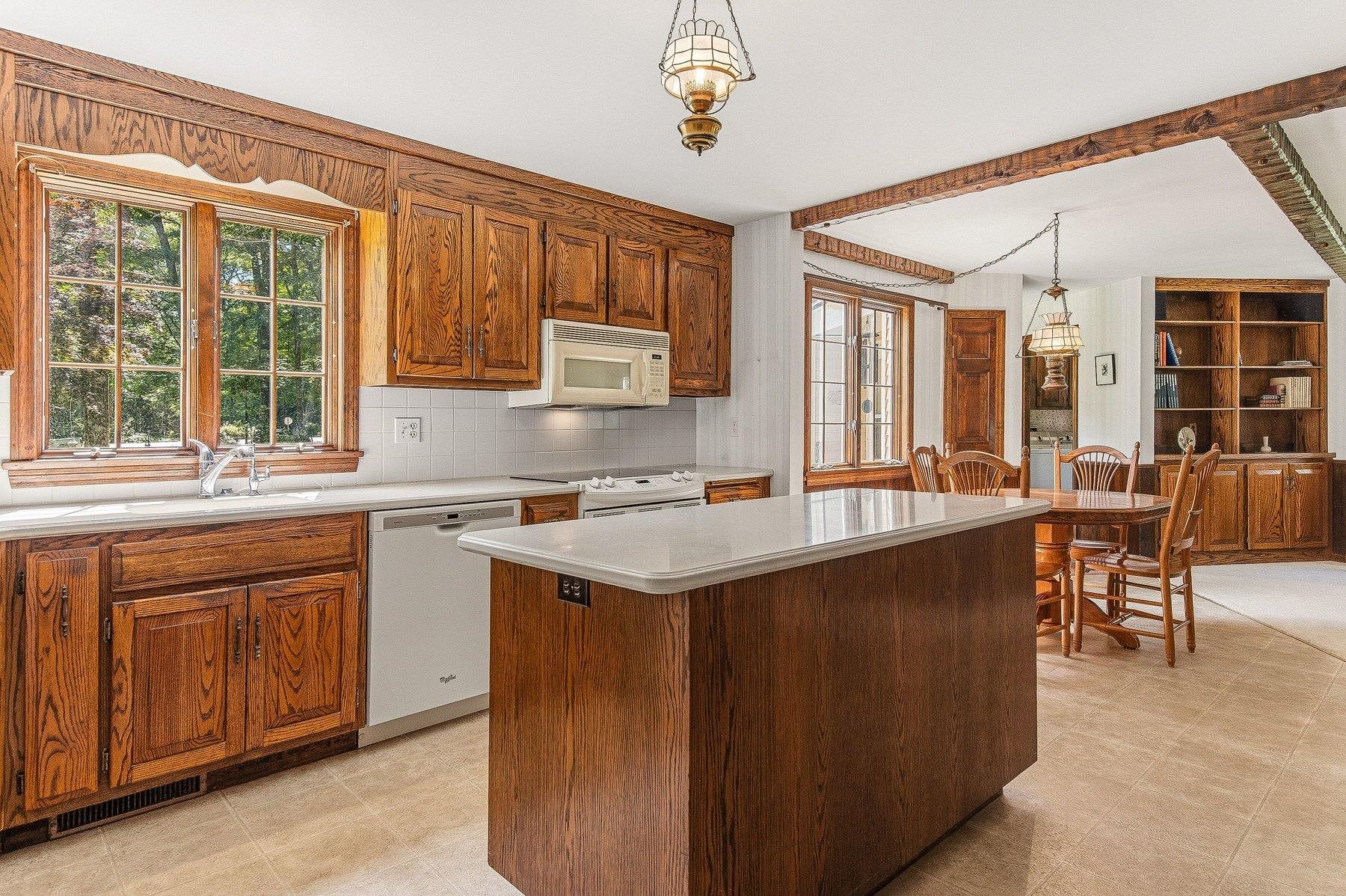 12 Olde Road Hampton, NH 03842 - Photo 5 of 50