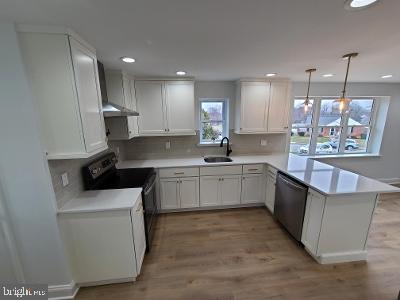 28 North Manor Road Broomall, PA 19008 - Photo 8 of 60 Gallery Image 8