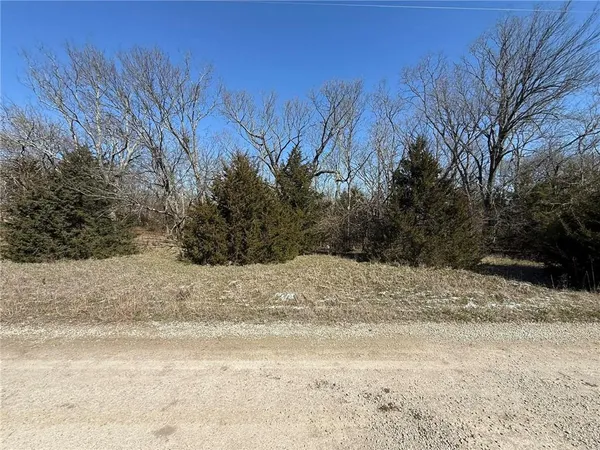 $8,750 | 37 Poplar Lane, Linn Valley, KS 66040