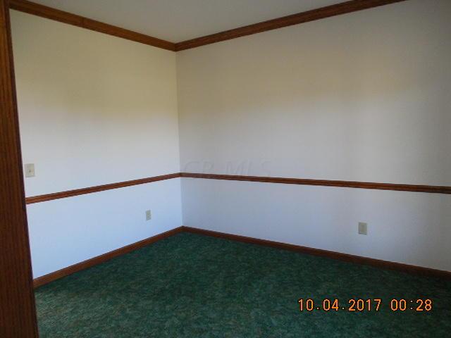 3817 Wheeling Road Northeast Lancaster, OH 43130 - Photo 12 of 60 Gallery Image 12