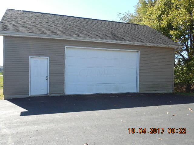 3817 Wheeling Road Northeast Lancaster, OH 43130 - Photo 3 of 60 Gallery Image 3