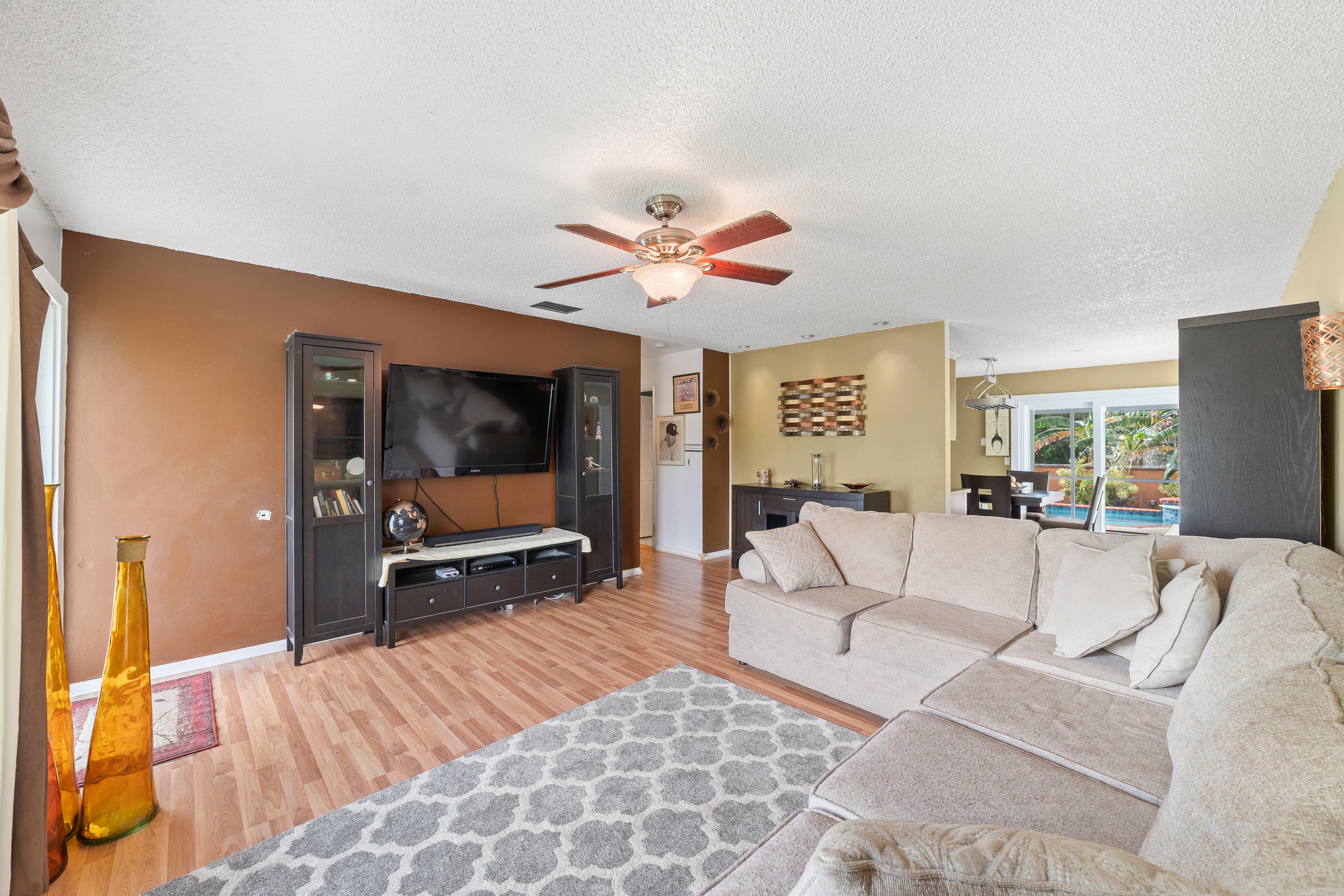 3360 Amberjack Road Lake Worth, FL 33462 - Photo 5 of 27 _DSC3085