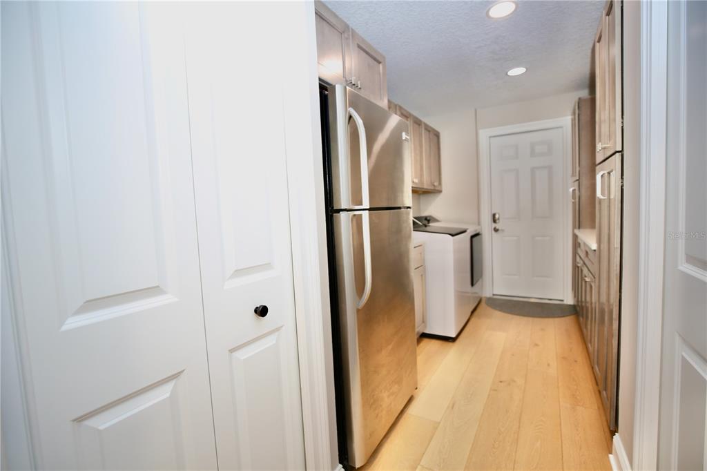 5806 Cruiser Way Tampa, FL 33615 - Photo 19 of 98