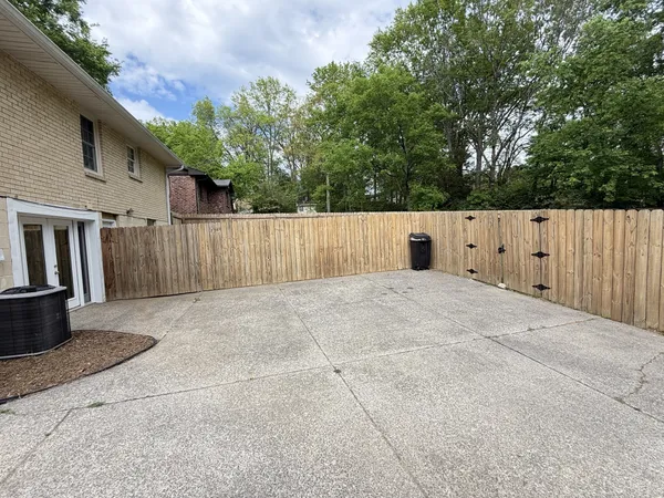 $1,895 | 109 Woodridge Drive, Hendersonville, TN 37075