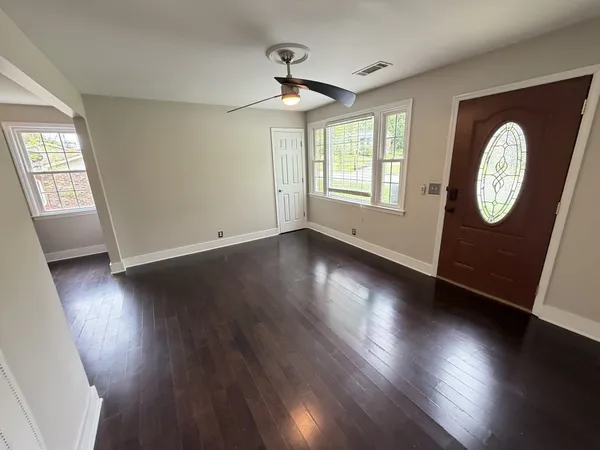 $1,895 | 109 Woodridge Drive, Hendersonville, TN 37075