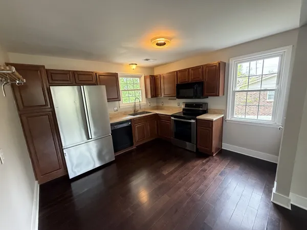 $1,895 | 109 Woodridge Drive, Hendersonville, TN 37075