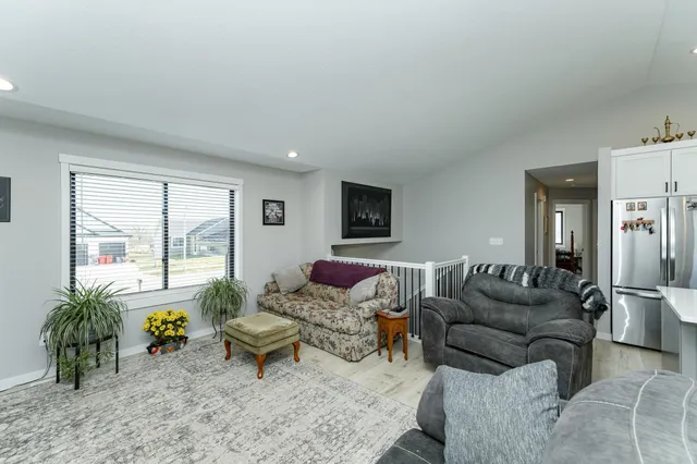 $529,000 | 179 Stonelake Drive Southeast, Rochester, MN 55904