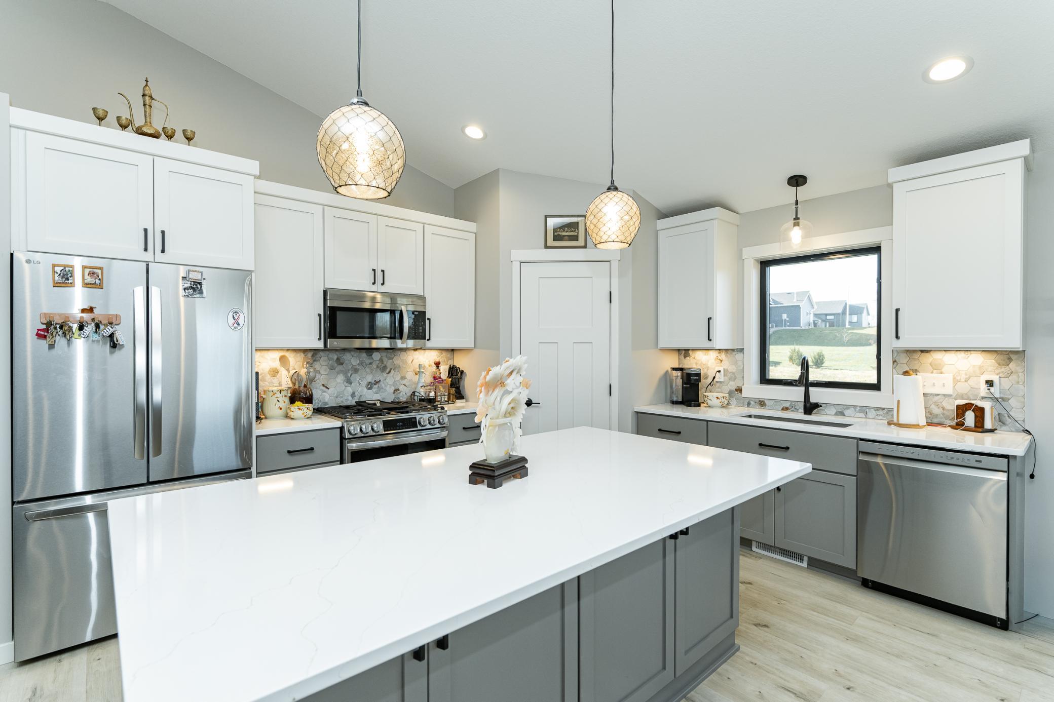 179 Stonelake Drive Southeast Rochester, MN 55904 - Photo 4 of 28