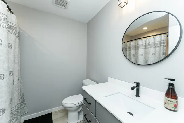 $529,000 | 179 Stonelake Drive Southeast, Rochester, MN 55904