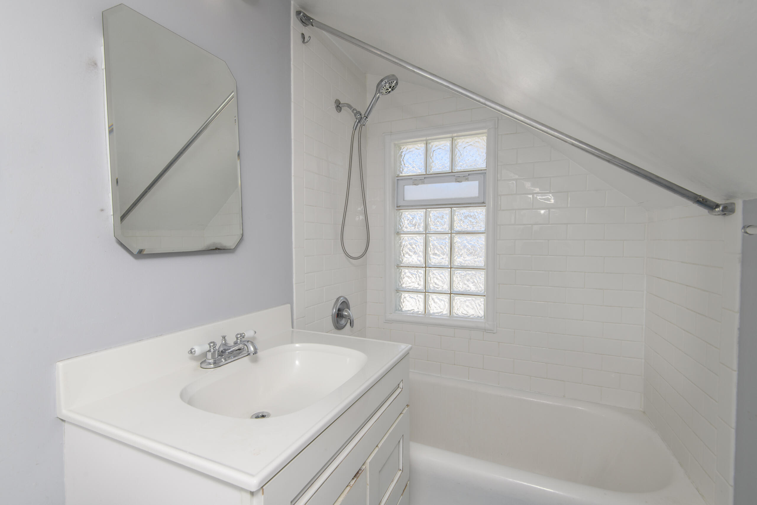 2928 North 75th Street Milwaukee, WI 53210 - Photo 33 of 41 2928 N 75th-33