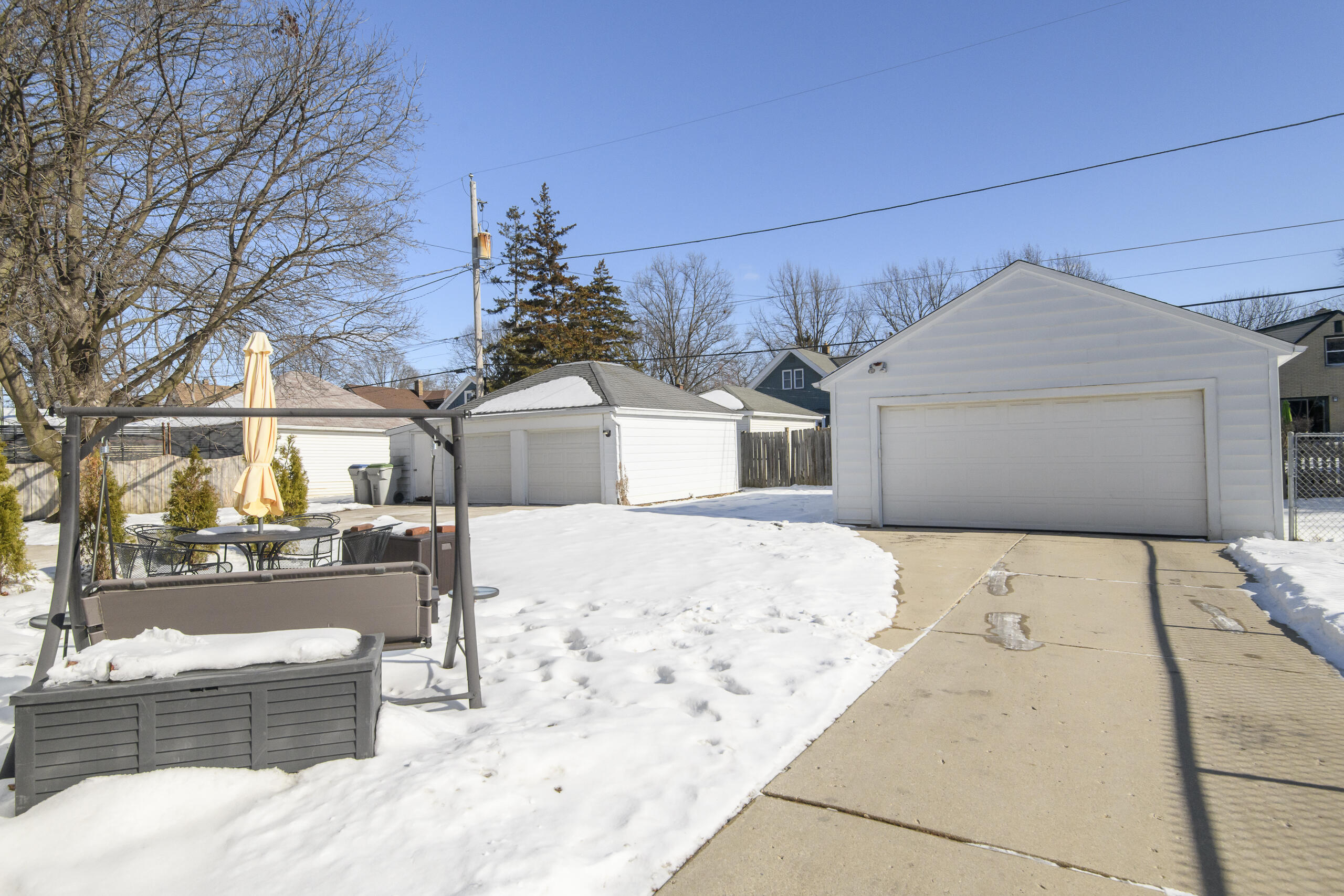 2928 North 75th Street Milwaukee, WI 53210 - Photo 4 of 41 2928 N 75th-04