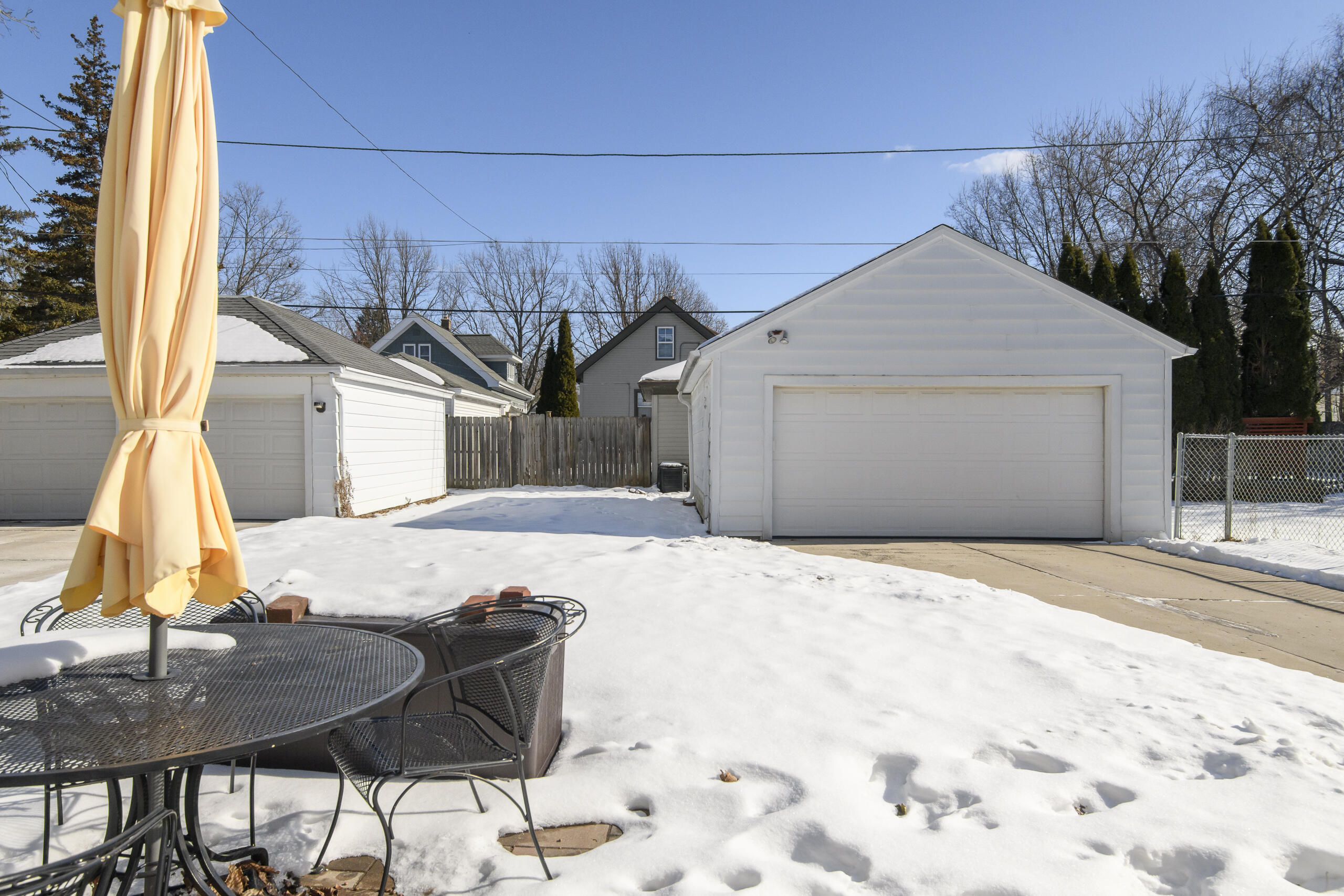 2928 North 75th Street Milwaukee, WI 53210 - Photo 5 of 41 2928 N 75th-05